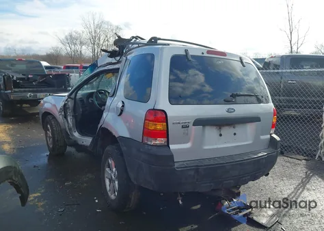 2007 Ford Escape Xlt z USA, uszkodzony, nr VIN 1FMYU93Z97KB18841